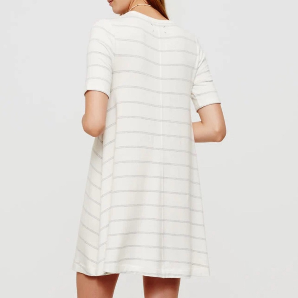 Loft Lou & Grey Women’s Large Ivory with Gray Strips Swing T-Shirt Midi Dress - Picture 3 of 8